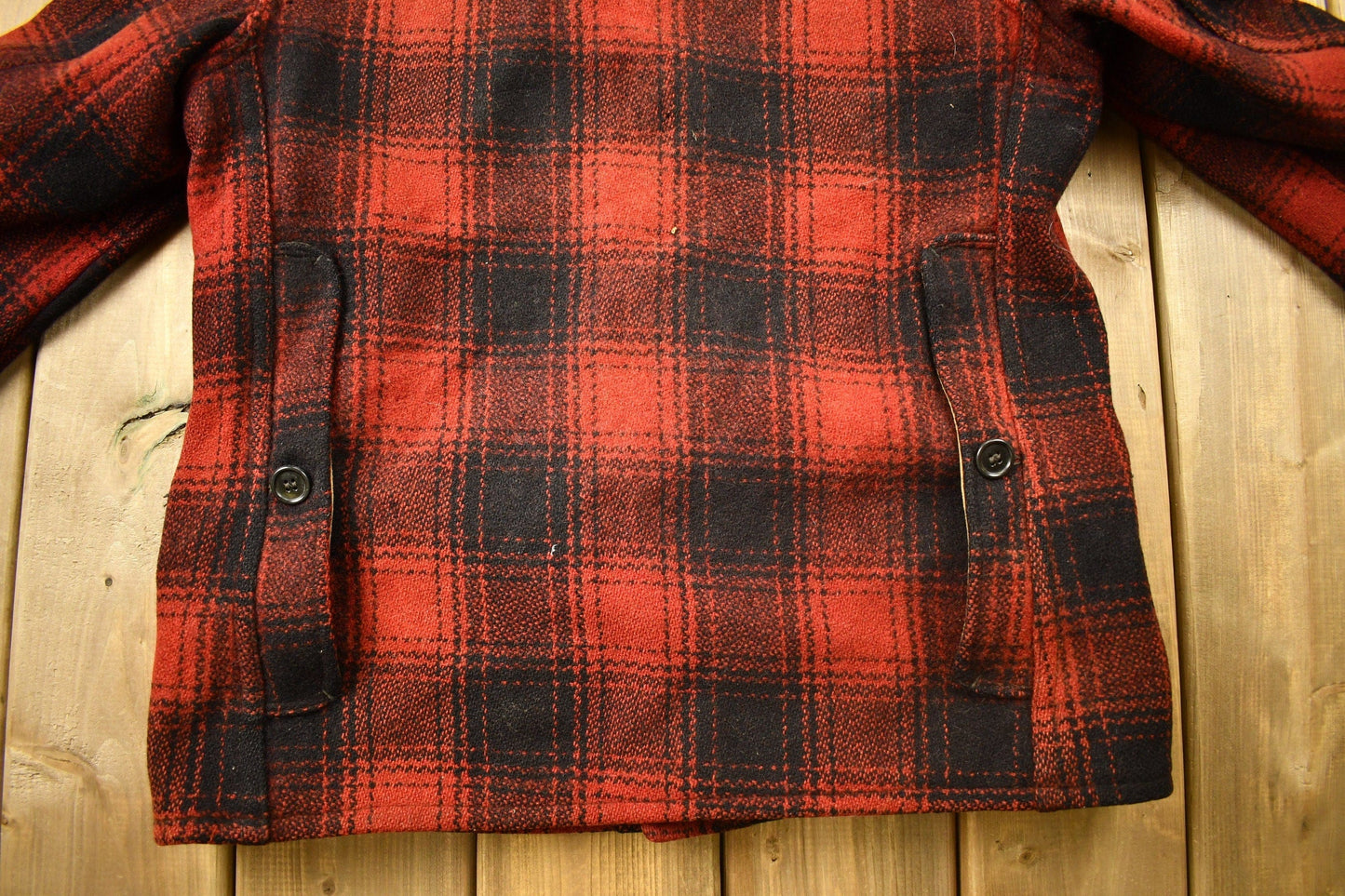 Vintage 1950s Western Field Montgomery Ward Buffalo Plaid Wool Hunting Jacket Men's Medium from propervintagecanada