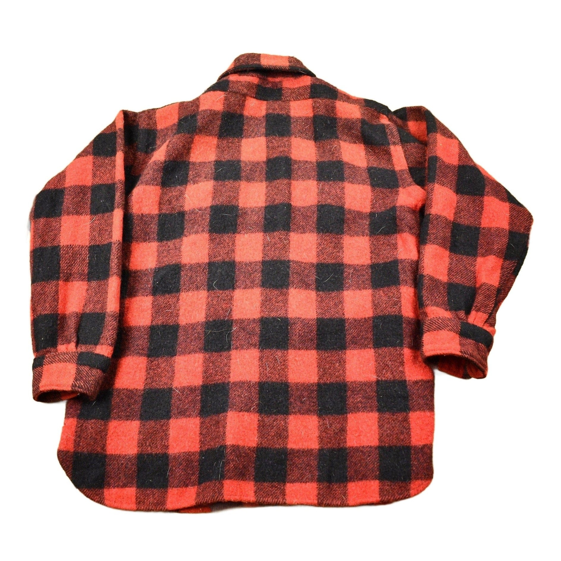 Vintage 1950s Winter King Buffalo Plaid Wool Button Up Shirt Men's Large from propervintagecanada