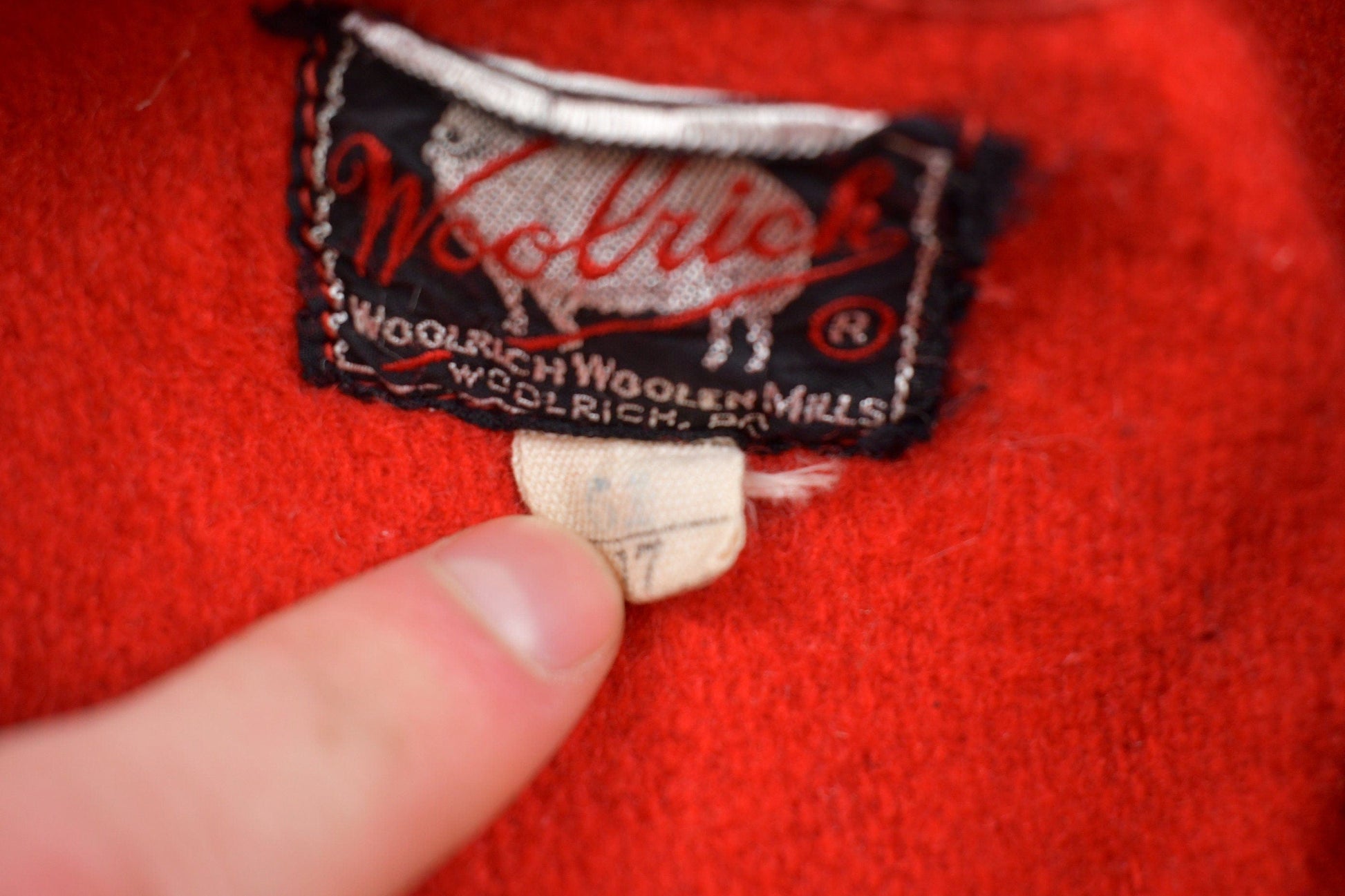 Vintage 1950s Woolrich Wool Button Up Shirt / 1950s Button Up / Vintage Flannel / Plaid Flannel / Casual Shirt / Formal Shirt from propervintagecanada