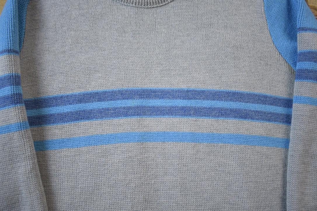 Vintage 1960s 100% Jonathan Richards Ski Wool Knit Sweater Men's Medium from propervintagecanada