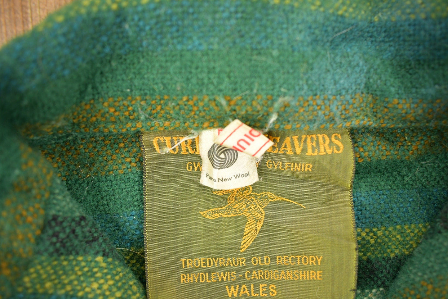 Vintage 1960s 100% Wool Green Knit Zip Up Sweater Men's Medium from propervintagecanada
