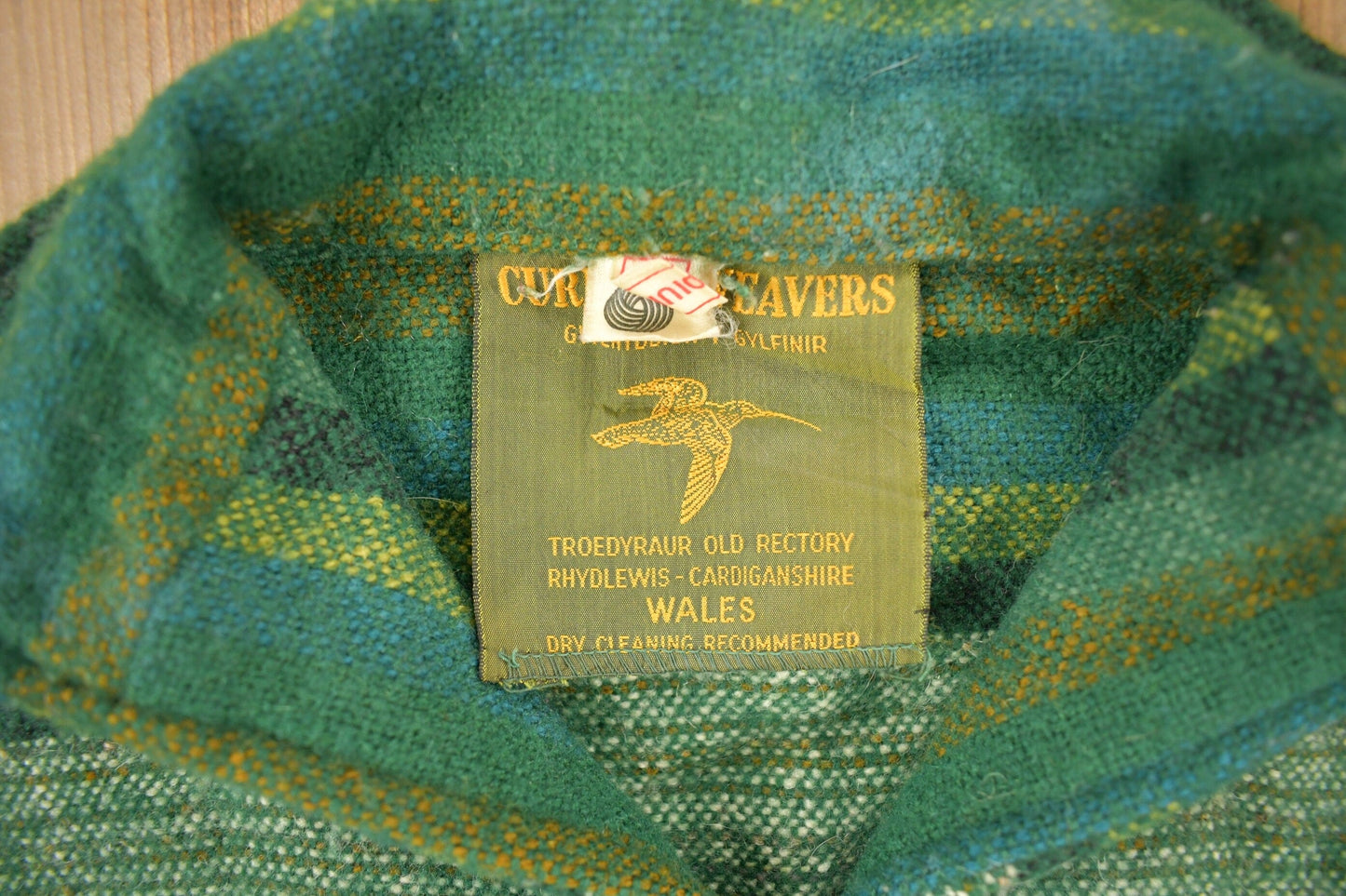 Vintage 1960s 100% Wool Green Knit Zip Up Sweater Men's Medium from propervintagecanada