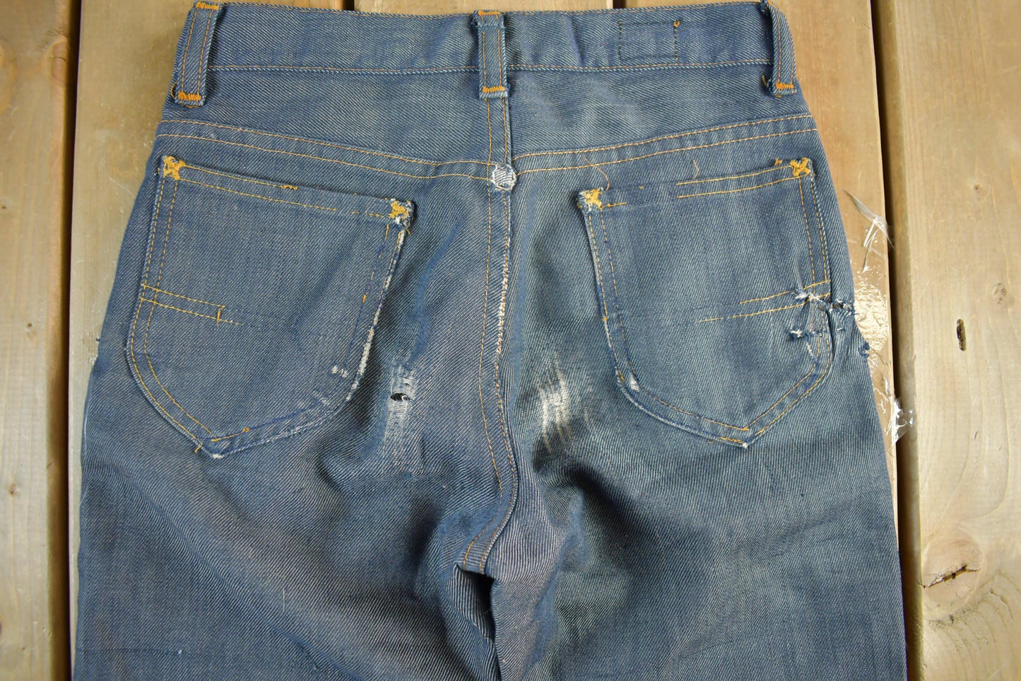 Vintage 1960s 1970s Lee Distressed Denim Jeans Youth 24 x 23.5 from propervintagecanada