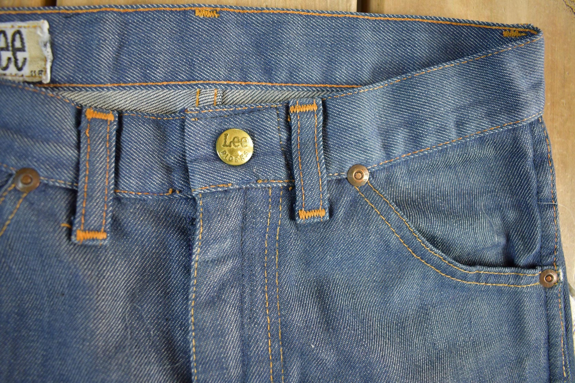 Vintage 1960s 1970s Lee Distressed Denim Jeans Youth 24 x 23.5 from propervintagecanada