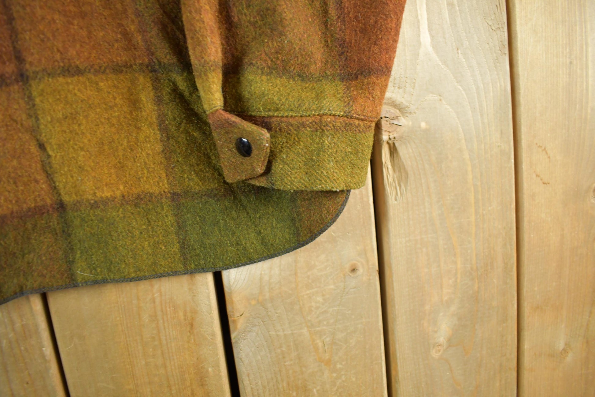 Vintage 1960s 1970s Wool Flannel Button Up Shirt Jacket Men's XL from propervintagecanada