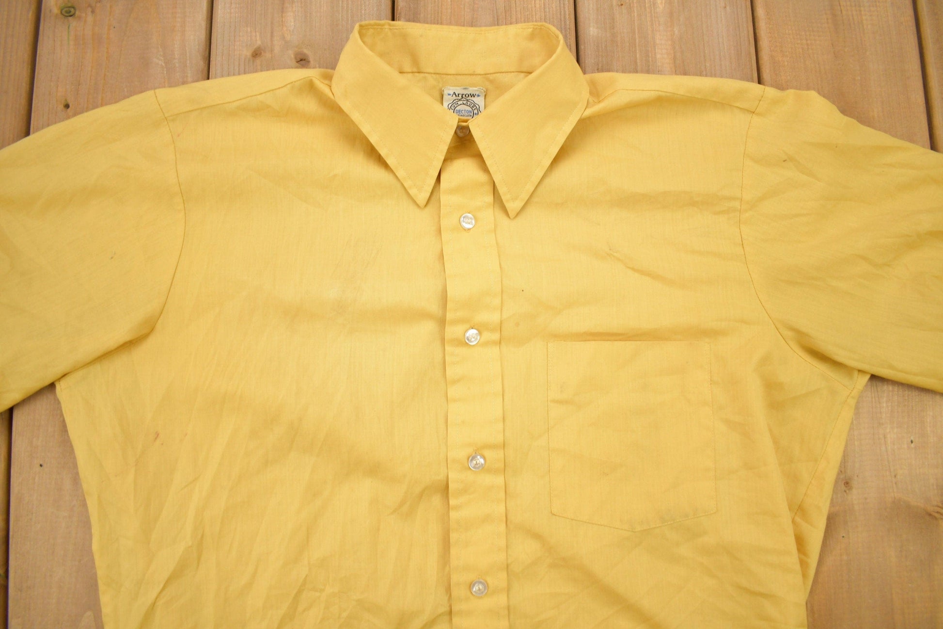 Vintage 1960s Arrow Cum Laude Decton Broad Cloth Blank Button Up Shirt Men's Large from propervintagecanada