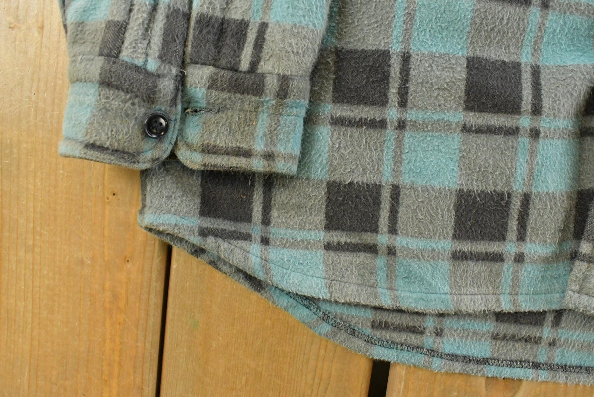 Vintage 1960s Champion Plaid Flannel Shirt Men's L from propervintagecanada