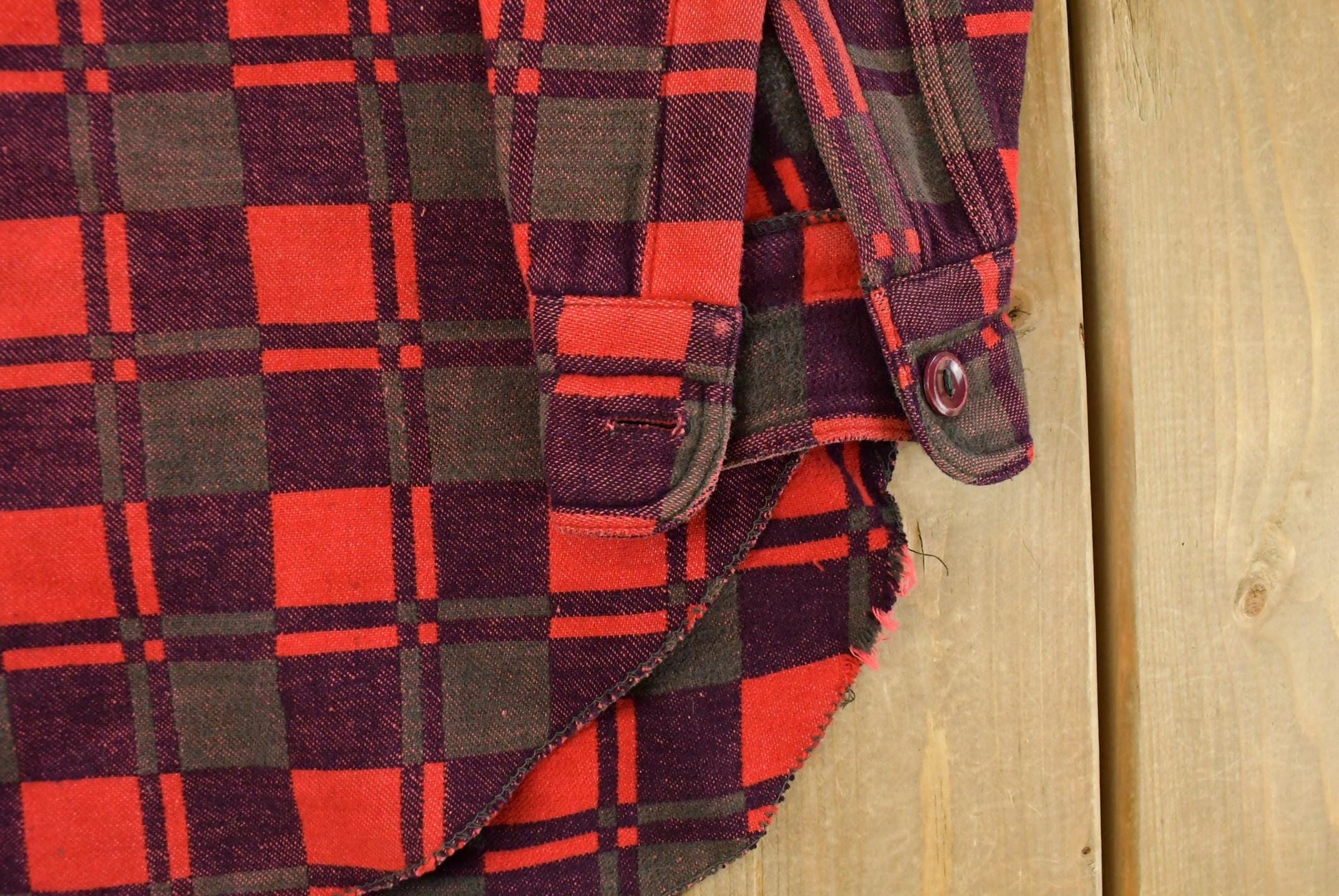 Vintage 1960s Champion Plaid Flannel Shirt Men's Medium from propervintagecanada