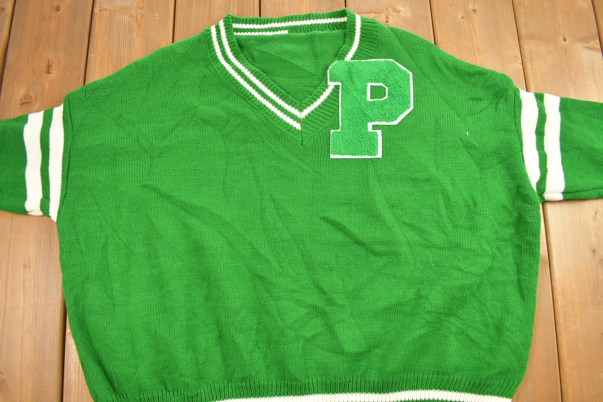 Vintage 1960s Collegiate Knitted V-Neck Sweater Men's XL