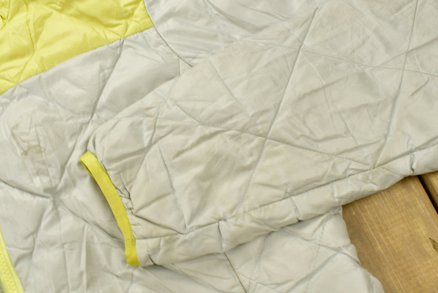 Vintage 1960s Eddie Bauer Bauer Down Puffer Jacket from propervintagecanada
