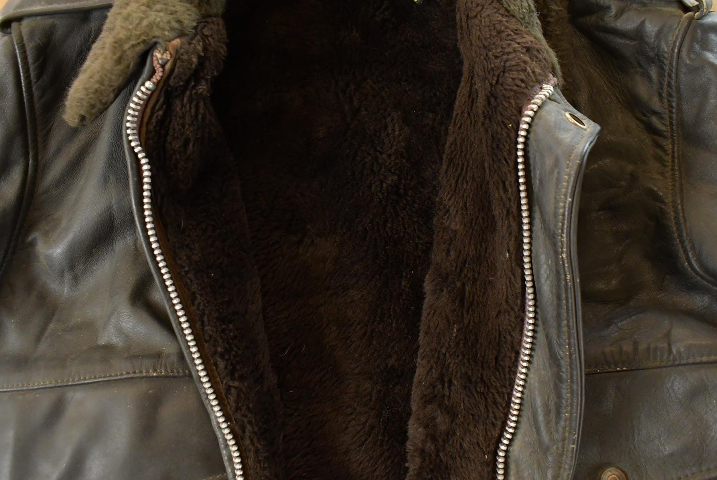 Vintage 1960s Fidelity Brown Leather Flight Jacket Men's Medium from propervintagecanada