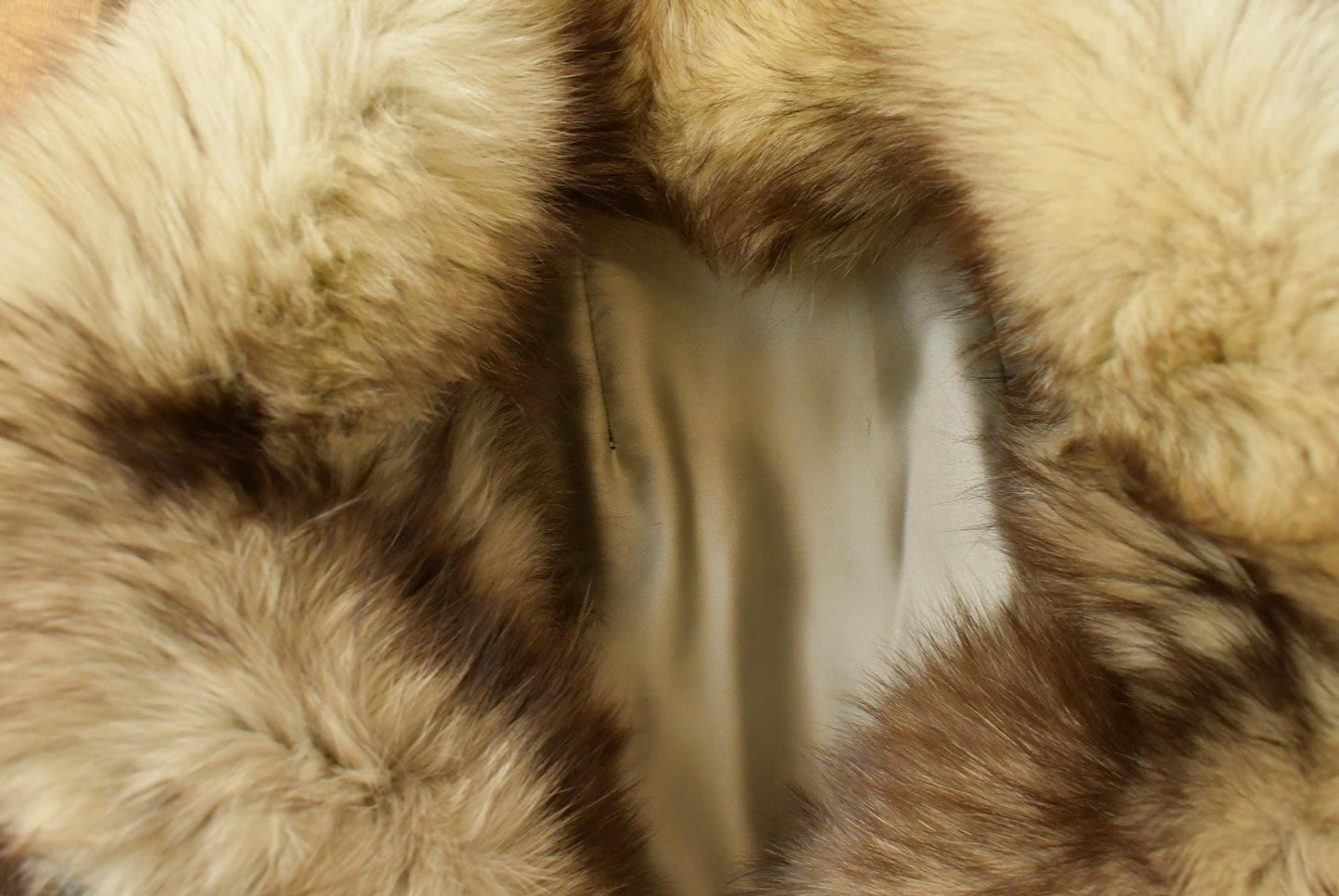 Vintage 1960s Fox Fur Coat Adult Medium Men's Medium from propervintagecanada