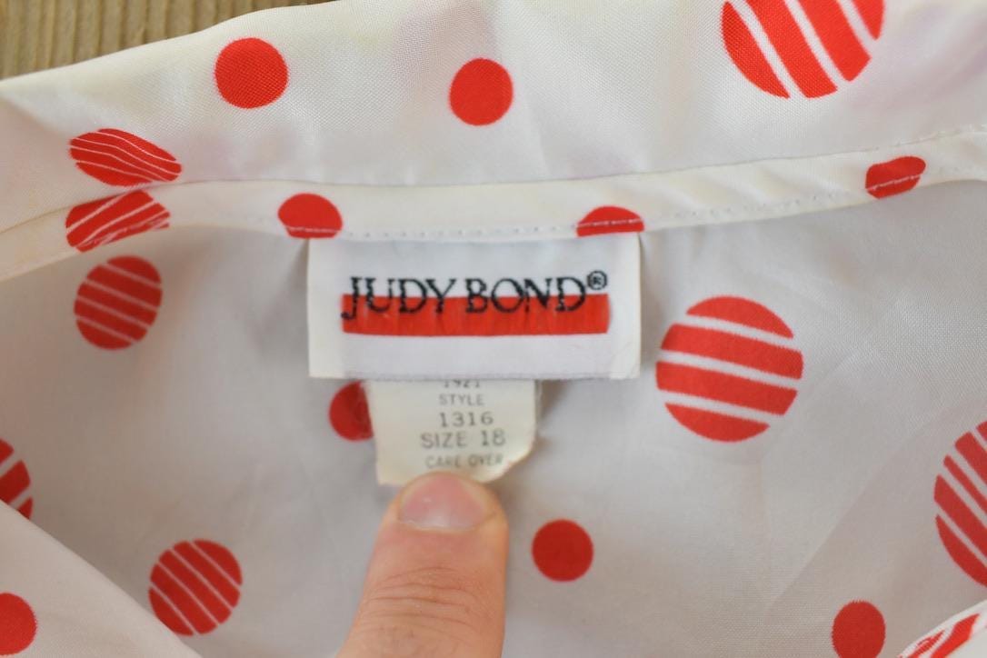 Vintage 1960s Judy Bond polka Dot Button Up Shirt Men's Large from propervintagecanada