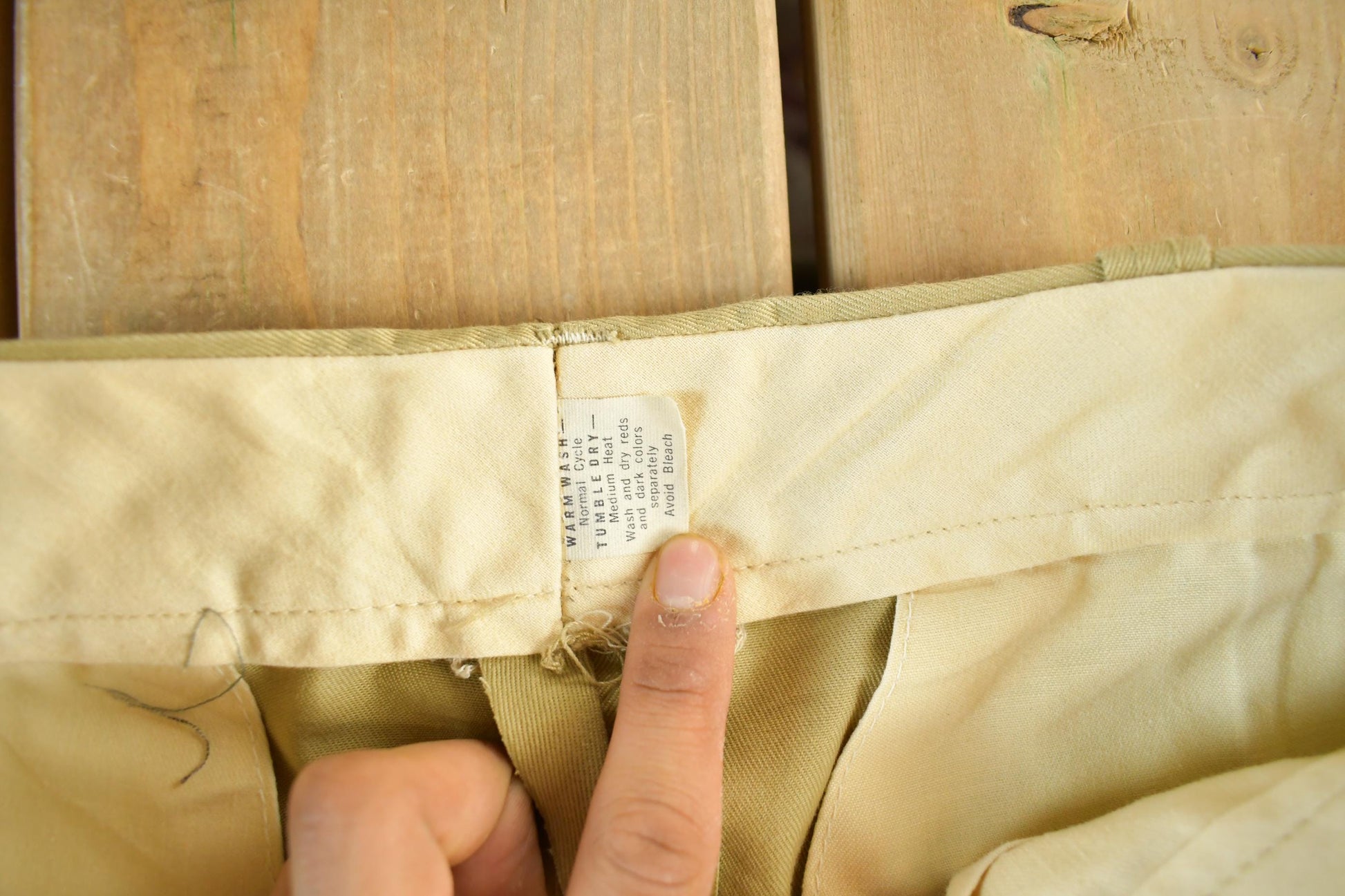 Vintage 1960s Lee Chino Trousers Men's 31 x 28 from propervintagecanada