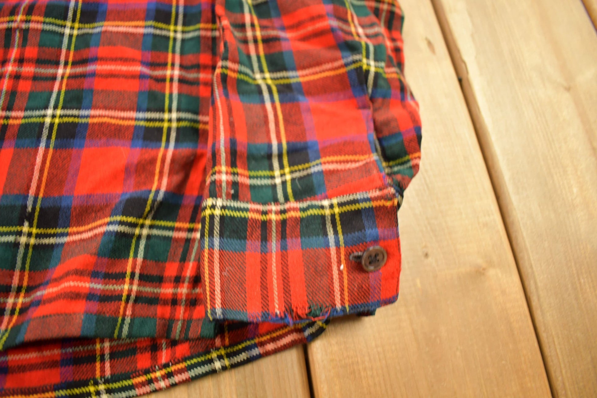 Vintage 1960s Lochan Authentic Tartan Plaid Flannel Button Up Shirt Men's MMen's Medium from propervintagecanada