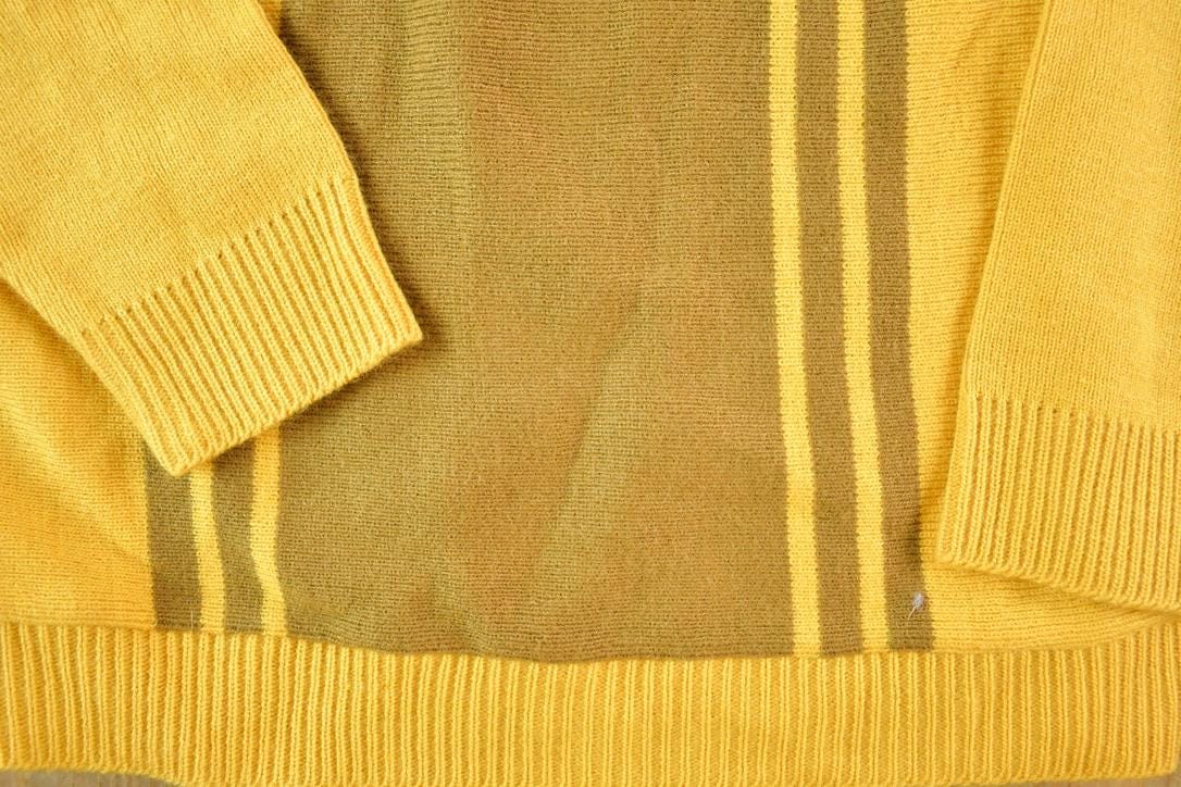 Vintage 1960s Marien Knit Abstract Pattern Crewneck Sweater Men's Small from propervintagecanada