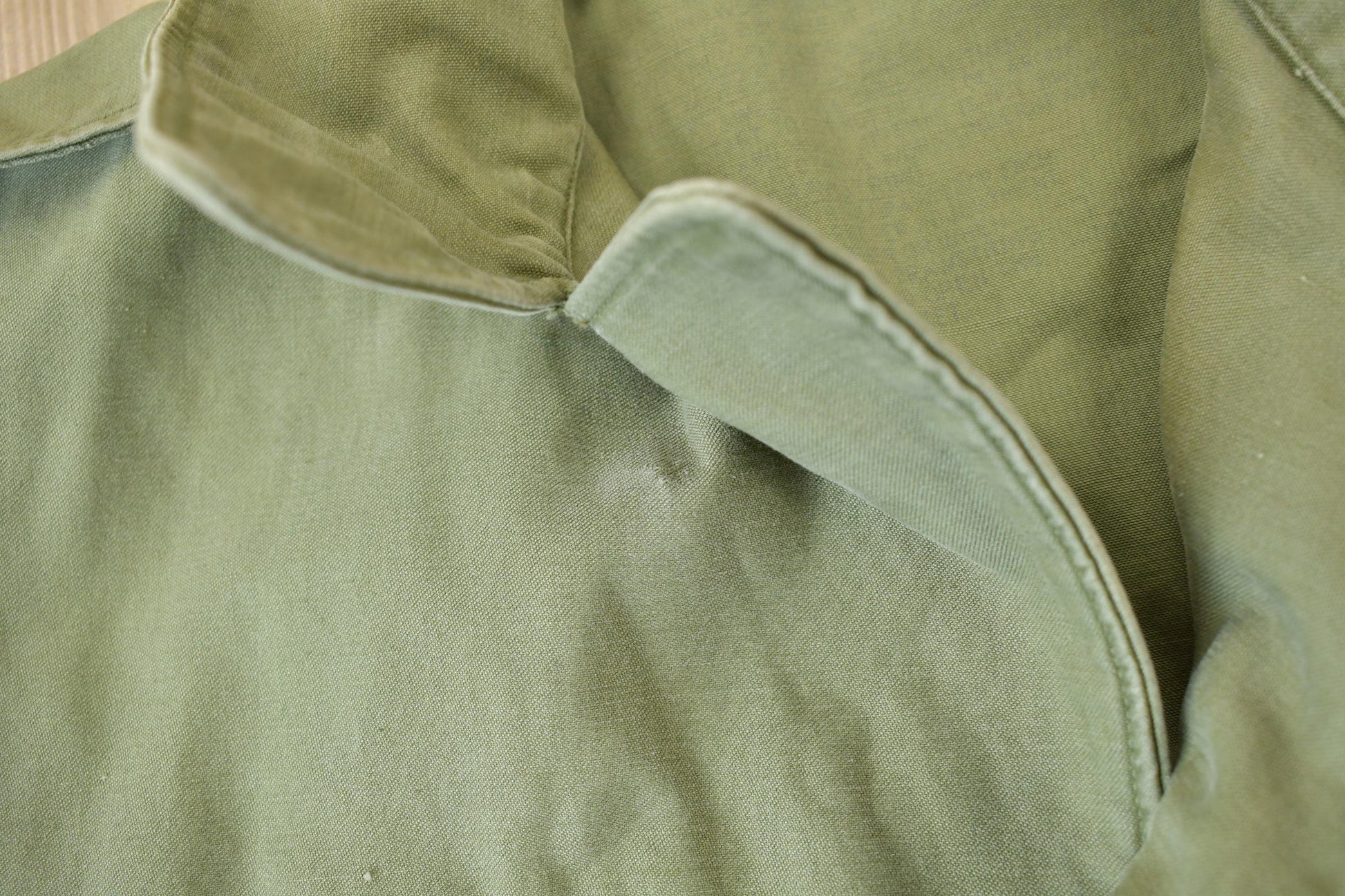 Vintage 1960s Military Field Coat Size 36R from propervintagecanada