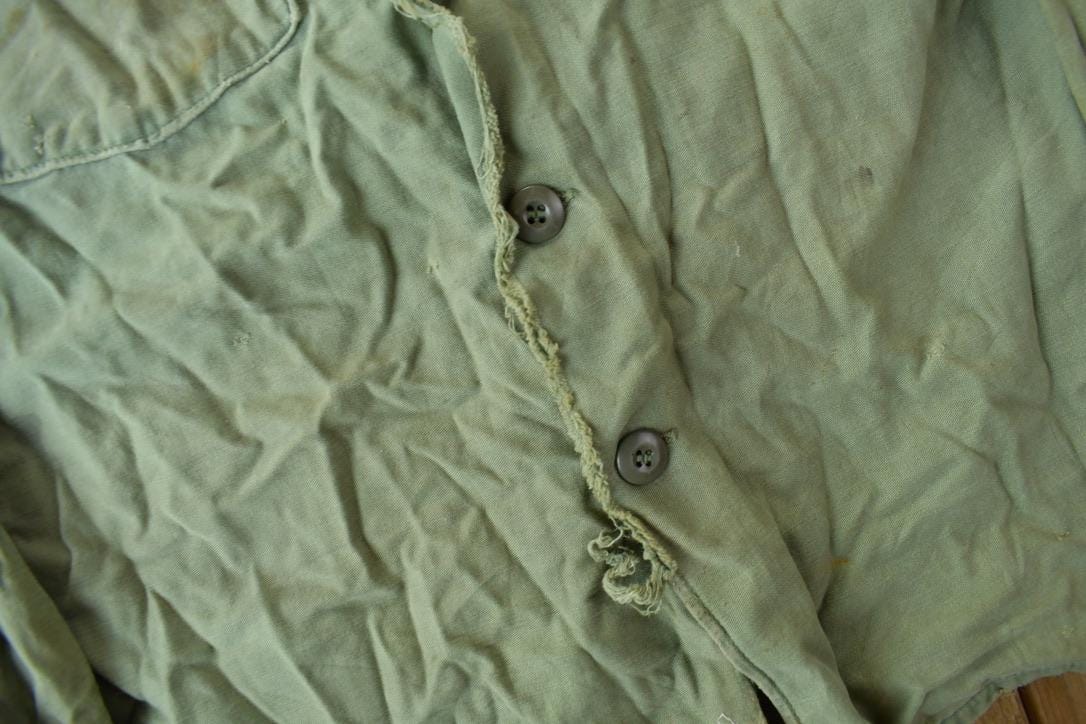 Vintage 1960s OG-107 Army Military Sateen Shirt Men's Medium from propervintagecanada