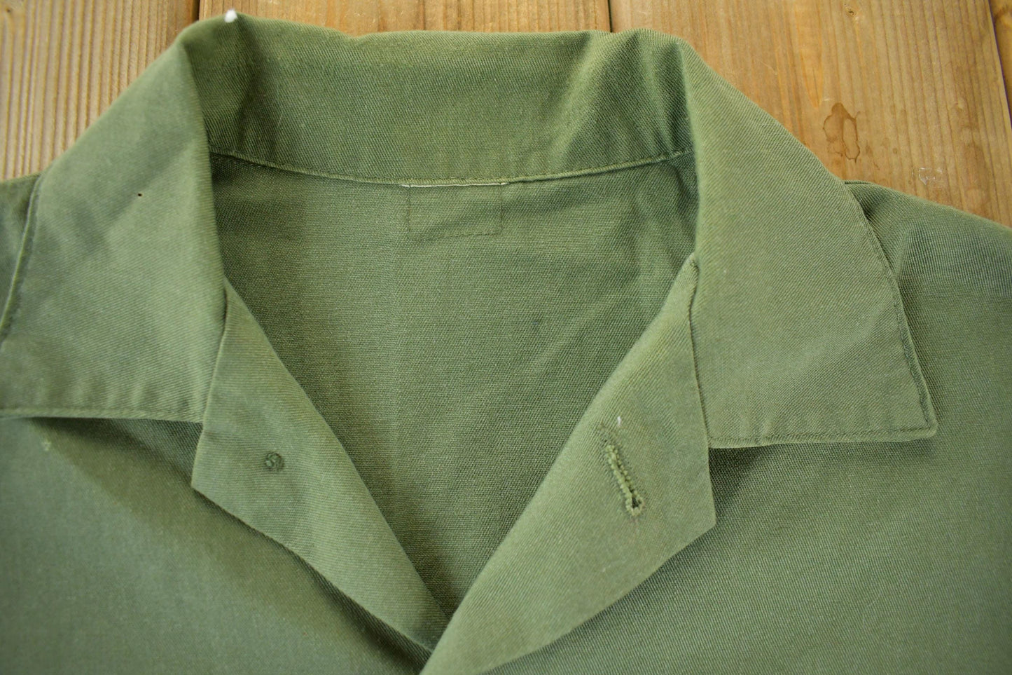 Vintage 1960s OG-107 Military Sateen Shirt Men's Large from propervintagecanada