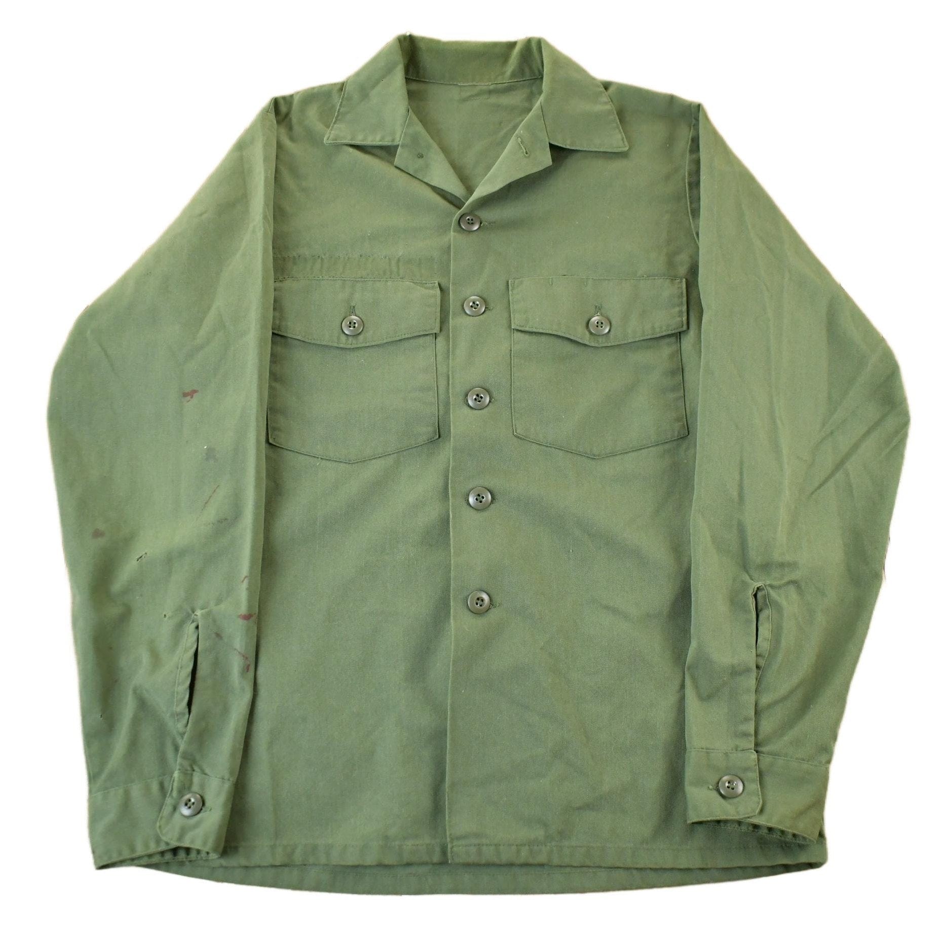 Vintage 1960s OG-107 Military Sateen Shirt Men's Large from propervintagecanada