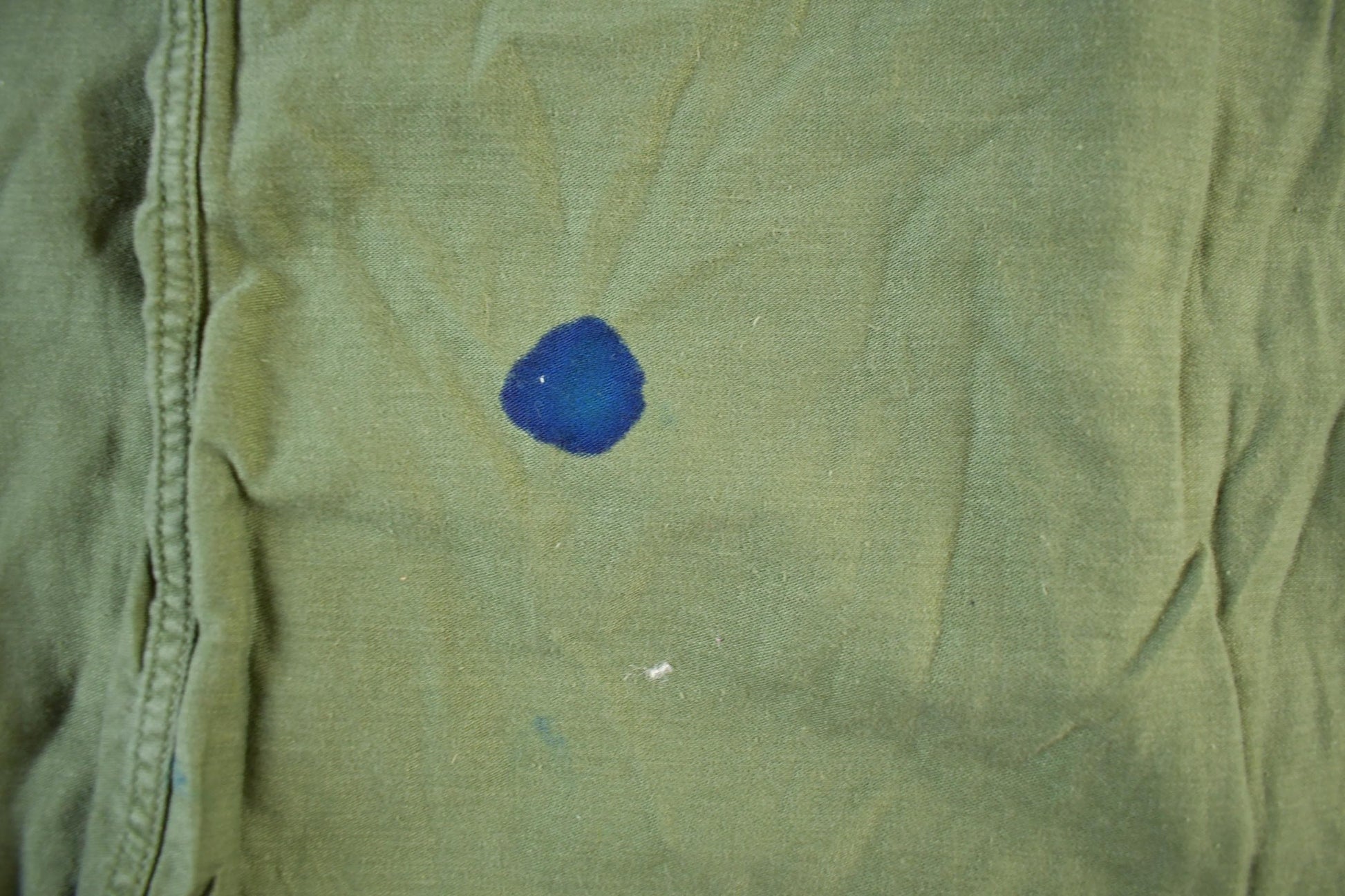 Vintage 1960s OG-107 Military Sateen Shirt Men's Medium from propervintagecanada