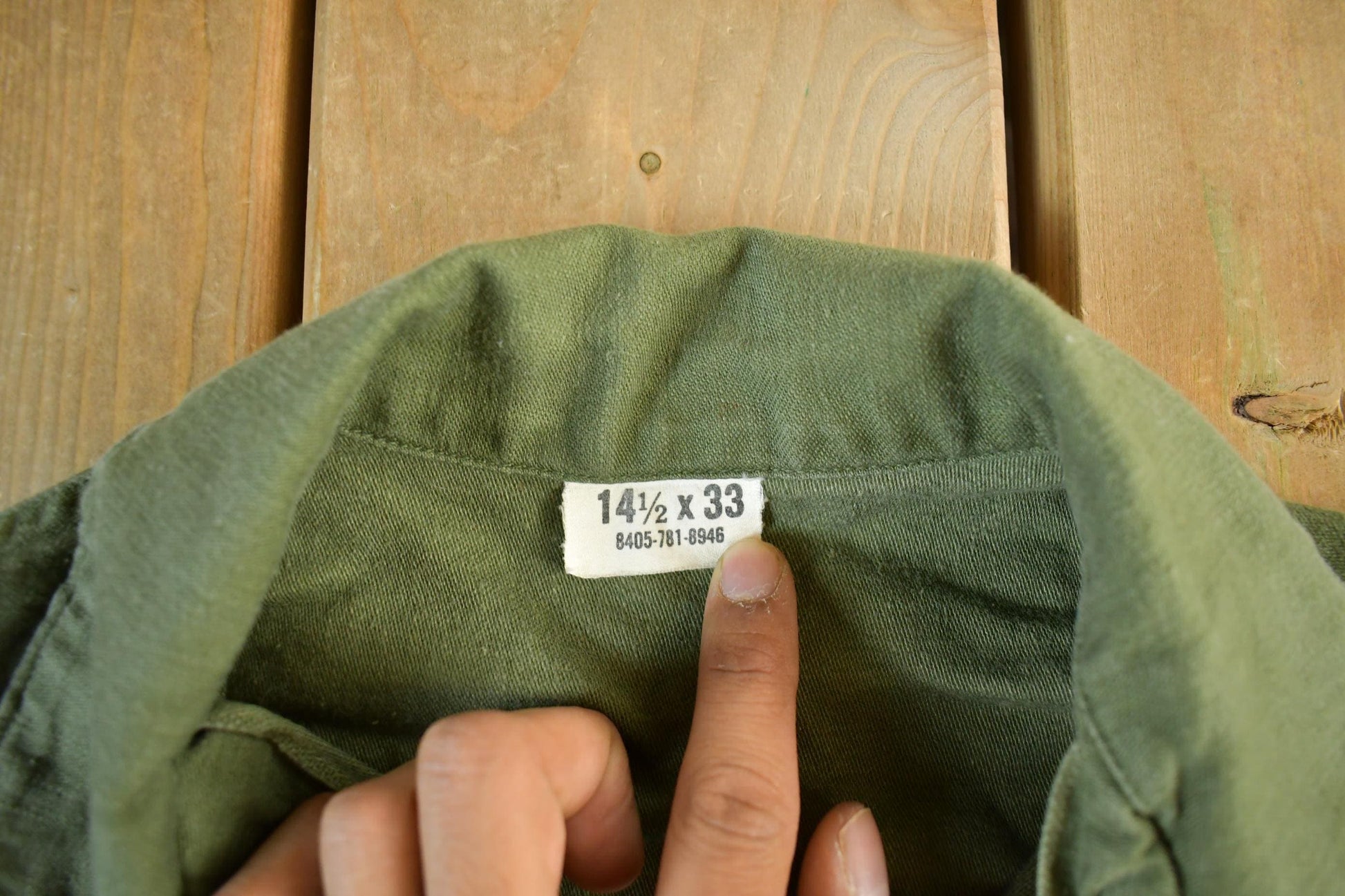 Vintage 1960s OG-107 Military Sateen Shirt Men's Medium from propervintagecanada