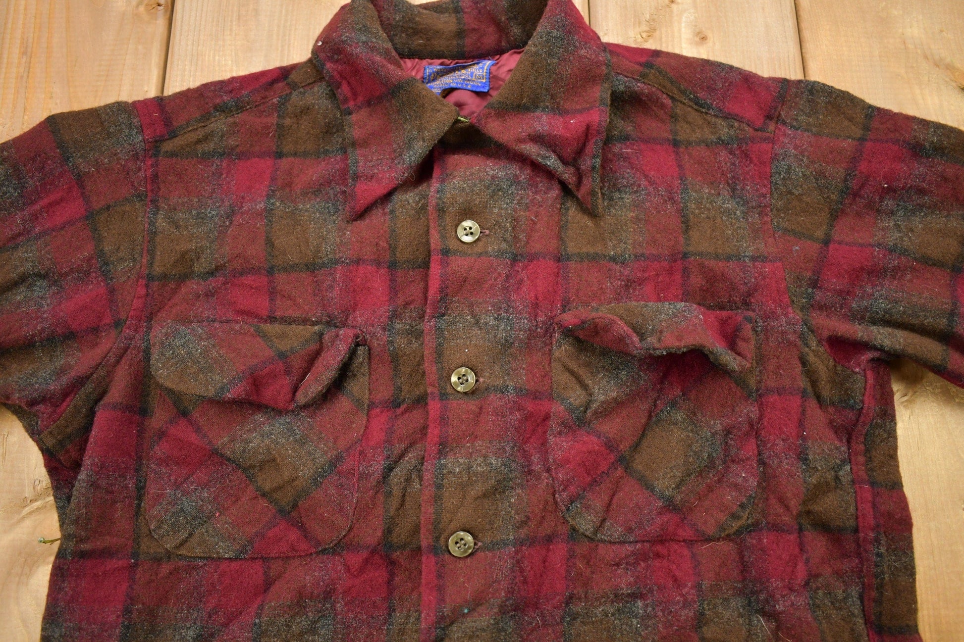 Vintage 1960s Pendleton Plaid Button Up Flannel Shirt / 100% Virgin Wool / Loop Button / Outdoor / Casual Wear / Made In USA / True Vintage from propervintagecanada