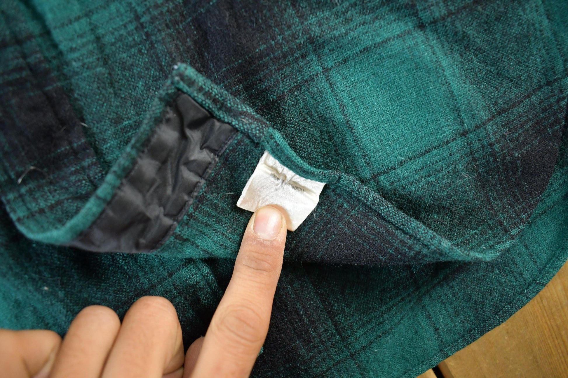 Vintage 1960s Pendleton Wool Flannel Shirt Men's Medium from propervintagecanada