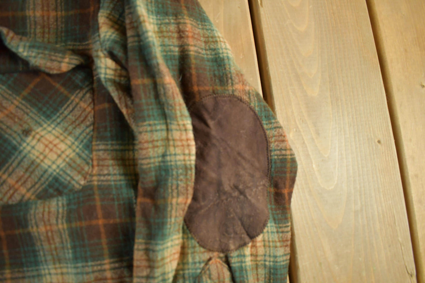 Vintage 1960s Pendleton Wool Flannel Shirt Men's S-M from propervintagecanada