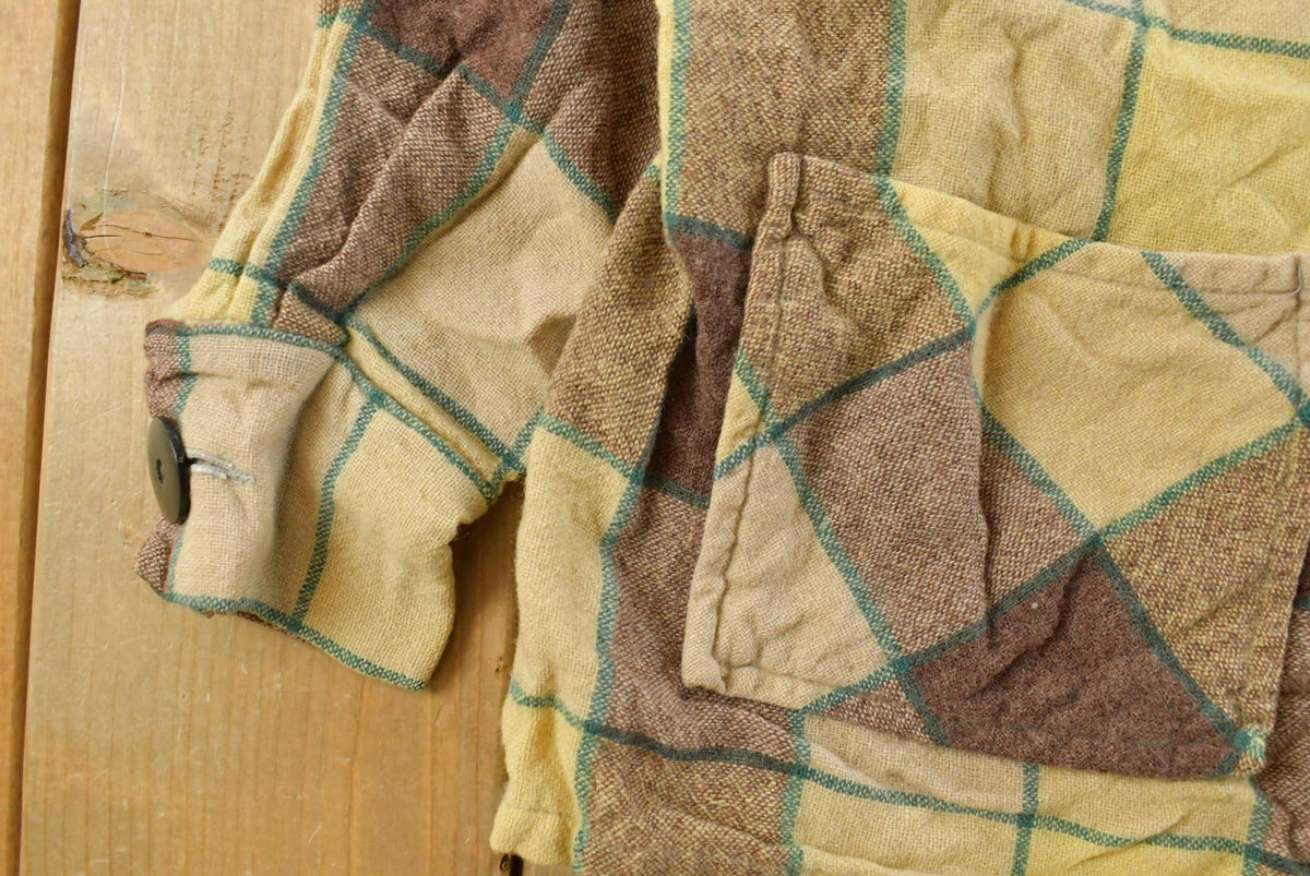 Vintage 1960s Plaid Wool Blazer Shirt Women's Large from propervintagecanada