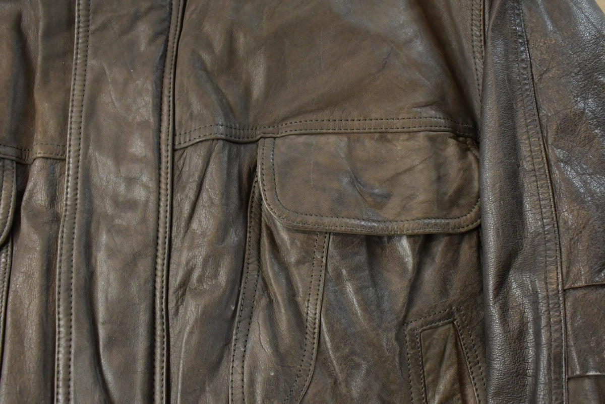 Vintage 1960s Reed Leather Bomber Flight Jacket Men's L from propervintagecanada