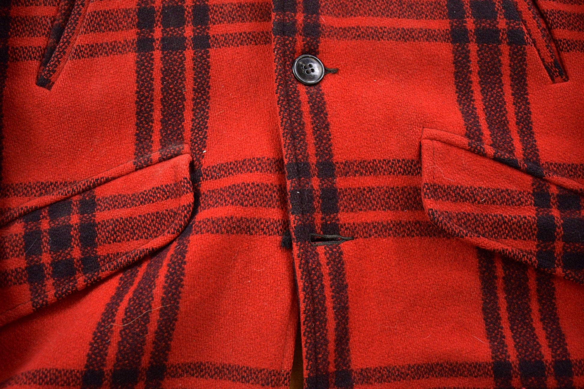 Vintage 1960s Sears 100% Wool Jacket Men's Medium from propervintagecanada