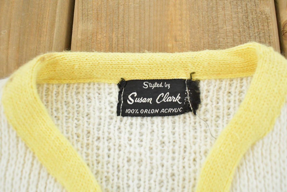 Vintage 1960s Susan Clark Knit Acrylic Flower Cardigan Sweater Women's M from propervintagecanada