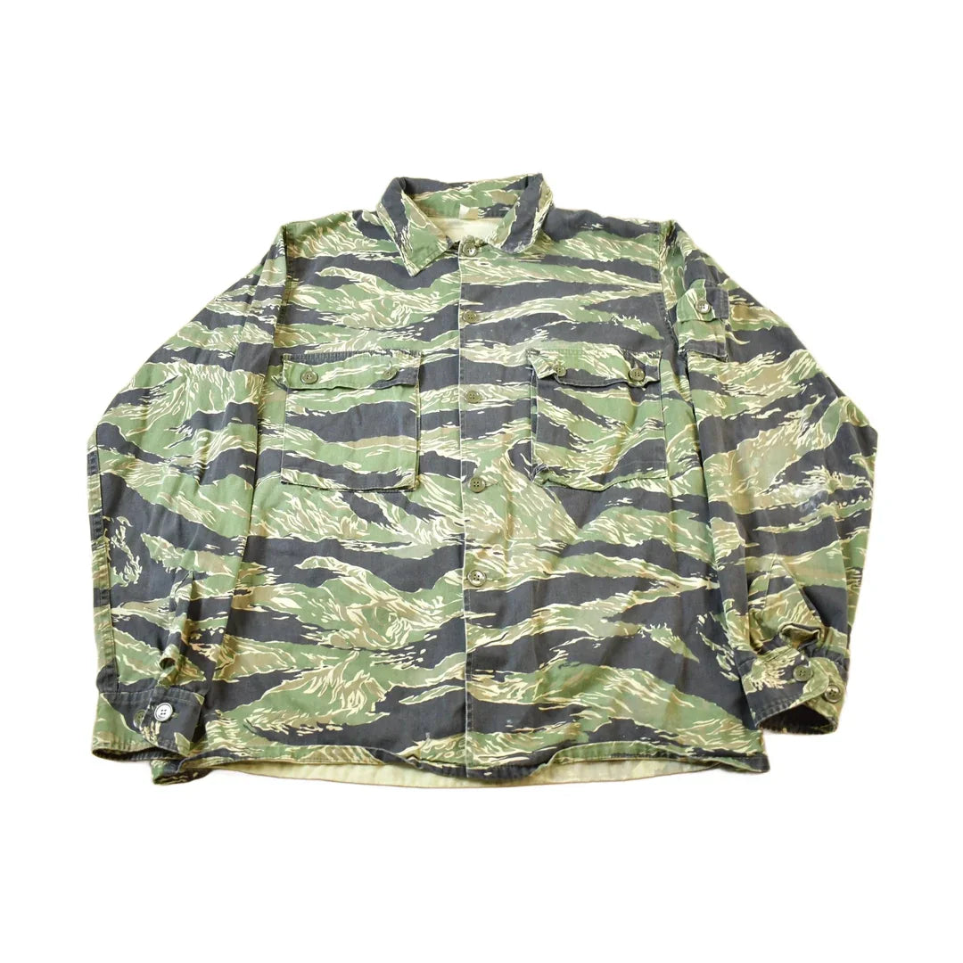 Vintage 1960s Tigercamo Stripe Military Camouflage Button Up Jacket Men's Large from propervintagecanada