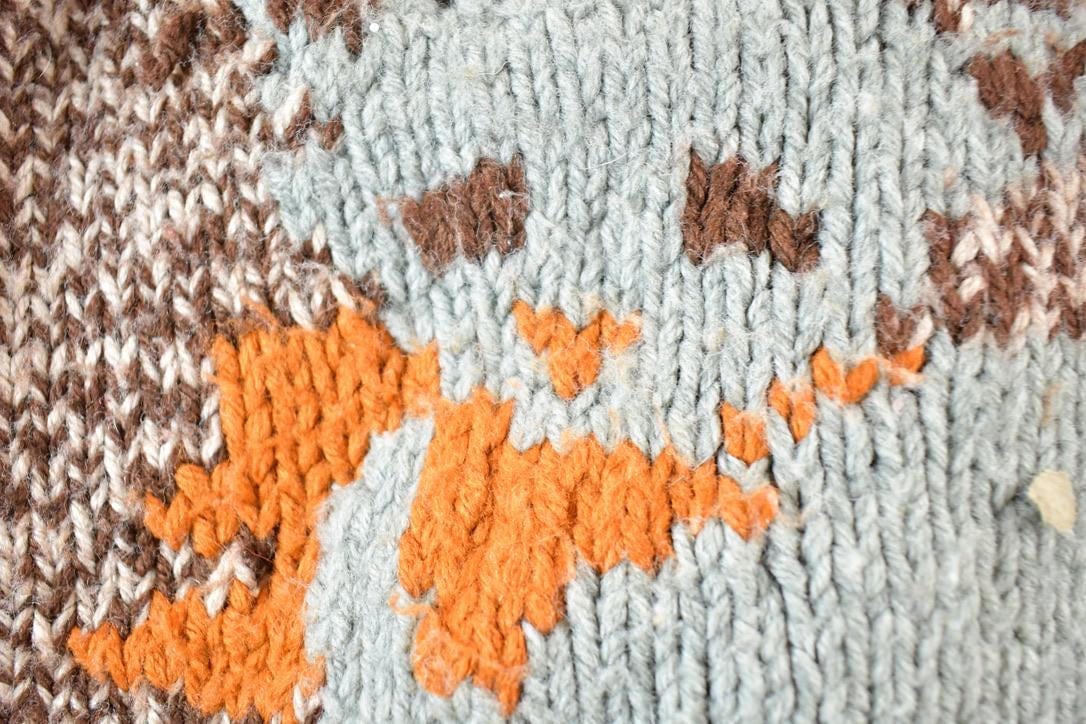 Vintage 1960s Youth Hand Knit Wool Mouse Sweater Youth Toddler 4T from propervintagecanada