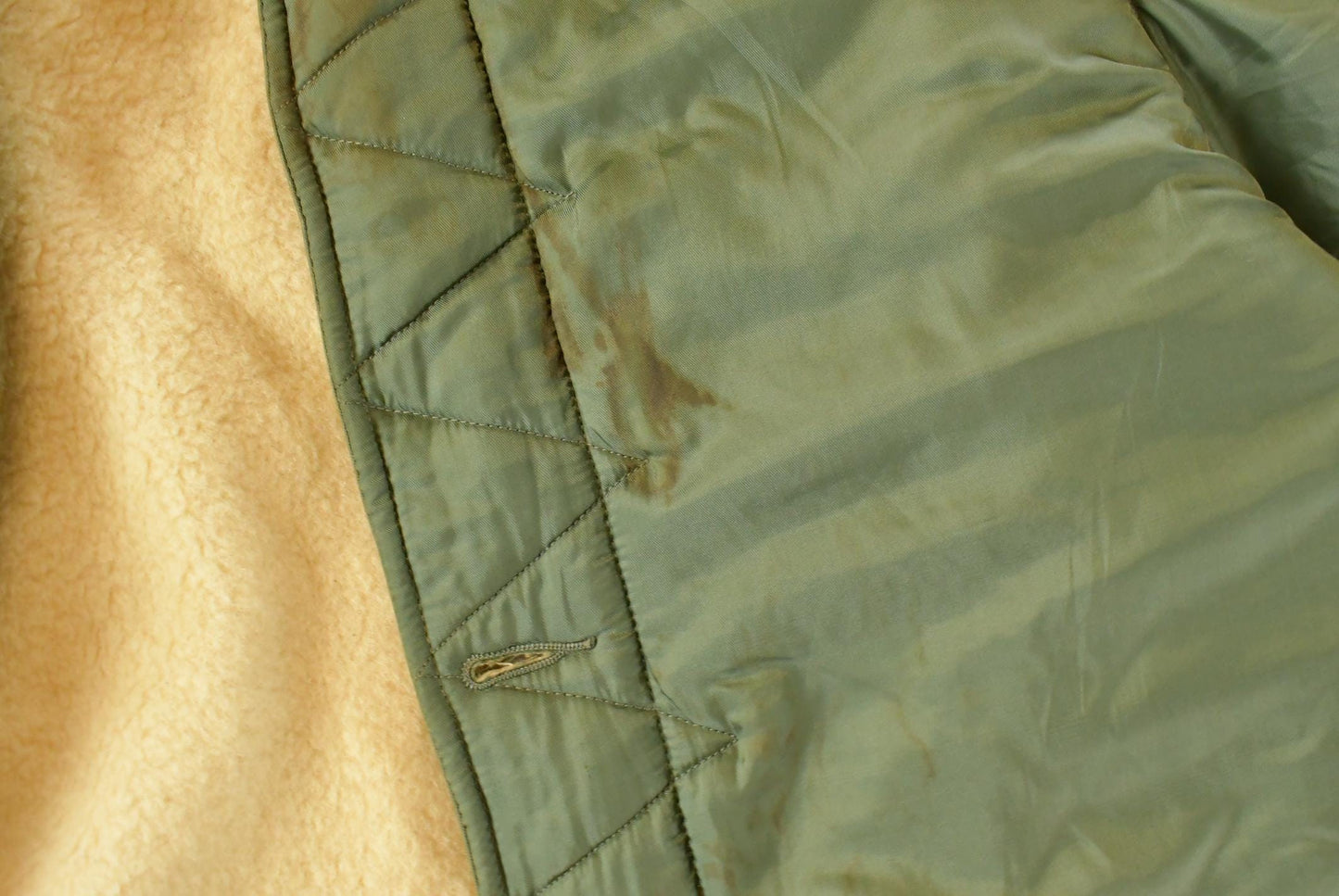 Vintage 1961 Air Force Wool Lining Military Liner Jacket Men's Large Long from propervintagecanada