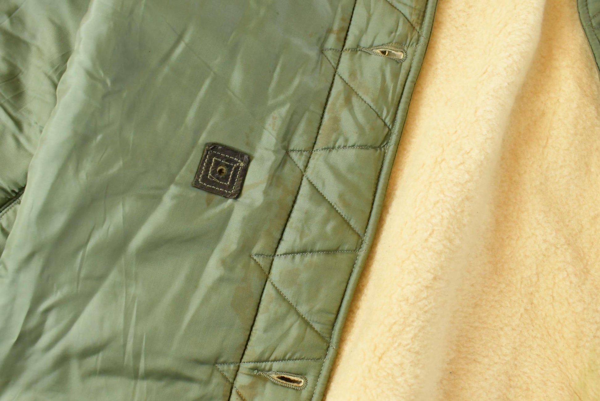 Vintage 1961 Air Force Wool Lining Military Liner Jacket Men's Large Long from propervintagecanada