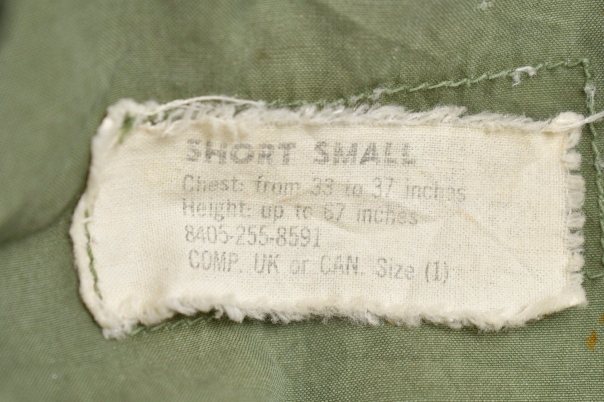 Vintage 1964 Army Military Sateen Field Jacket Men's Small Short from propervintagecanada