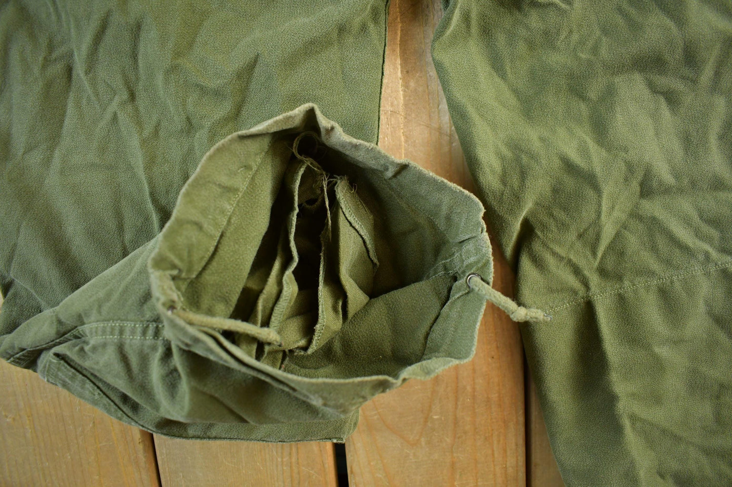 Vintage 1967 Military OG-107 Sateen Combat Cargo Fatigue Pants Men's 34 x 30 from propervintagecanada