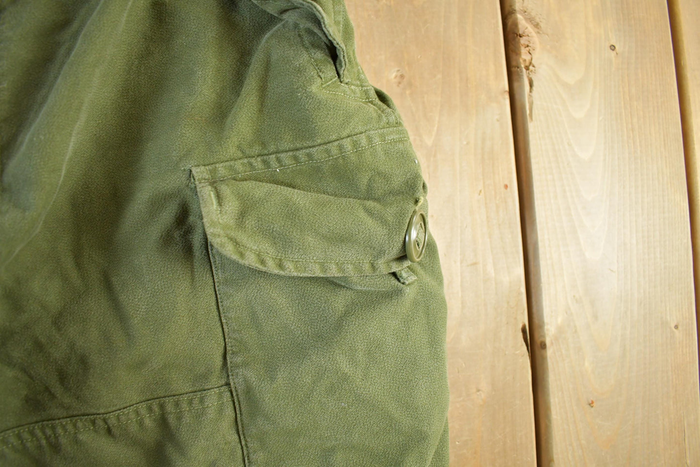 Vintage 1967 Military OG-107 Sateen Combat Cargo Fatigue Pants Men's 34 x 30 from propervintagecanada