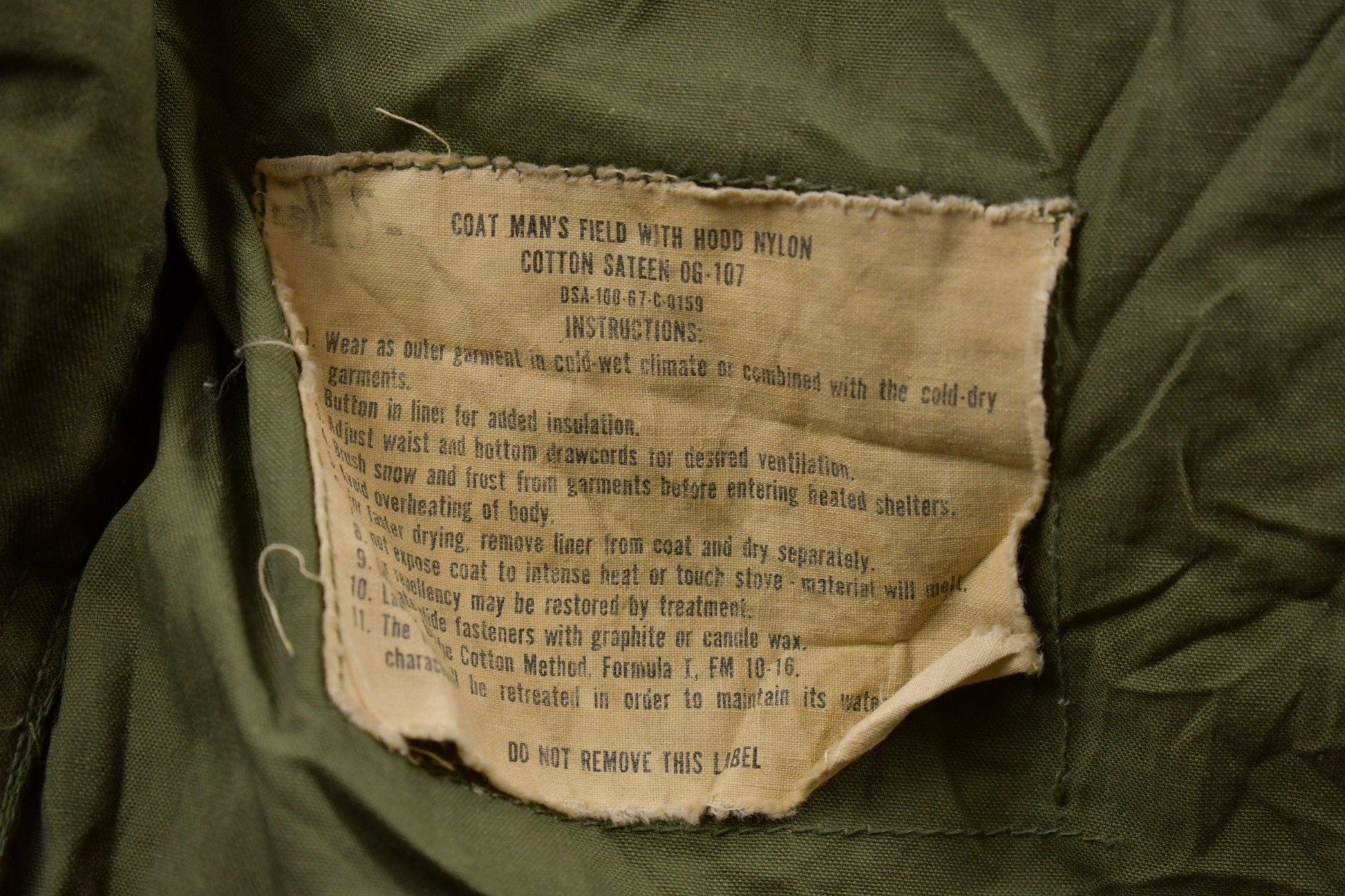 Vintage 1967 OG 107 Military Field Coat Men's Medium from propervintagecanada