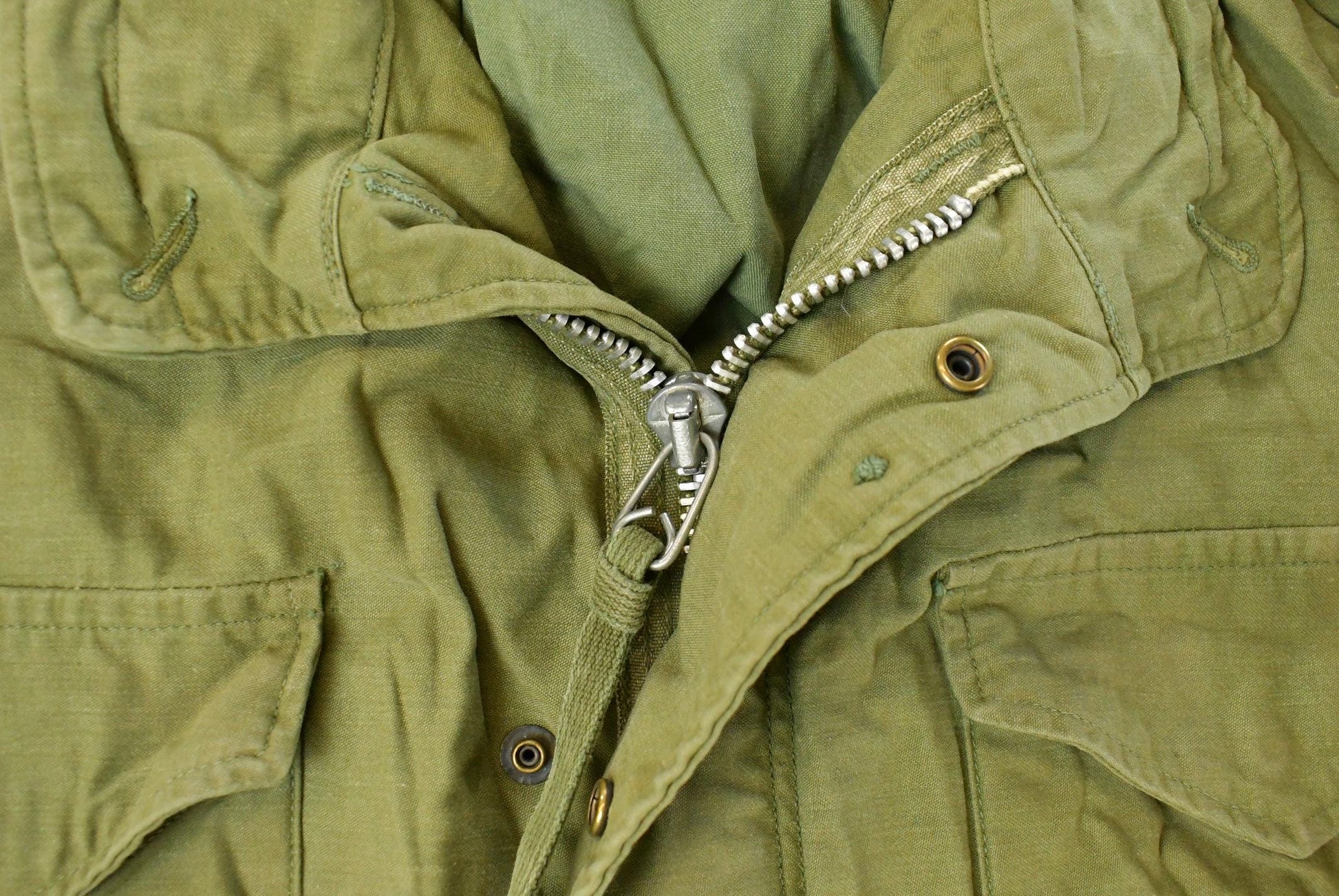 Vintage 1969 Military Field Coat Men's Medium from propervintagecanada