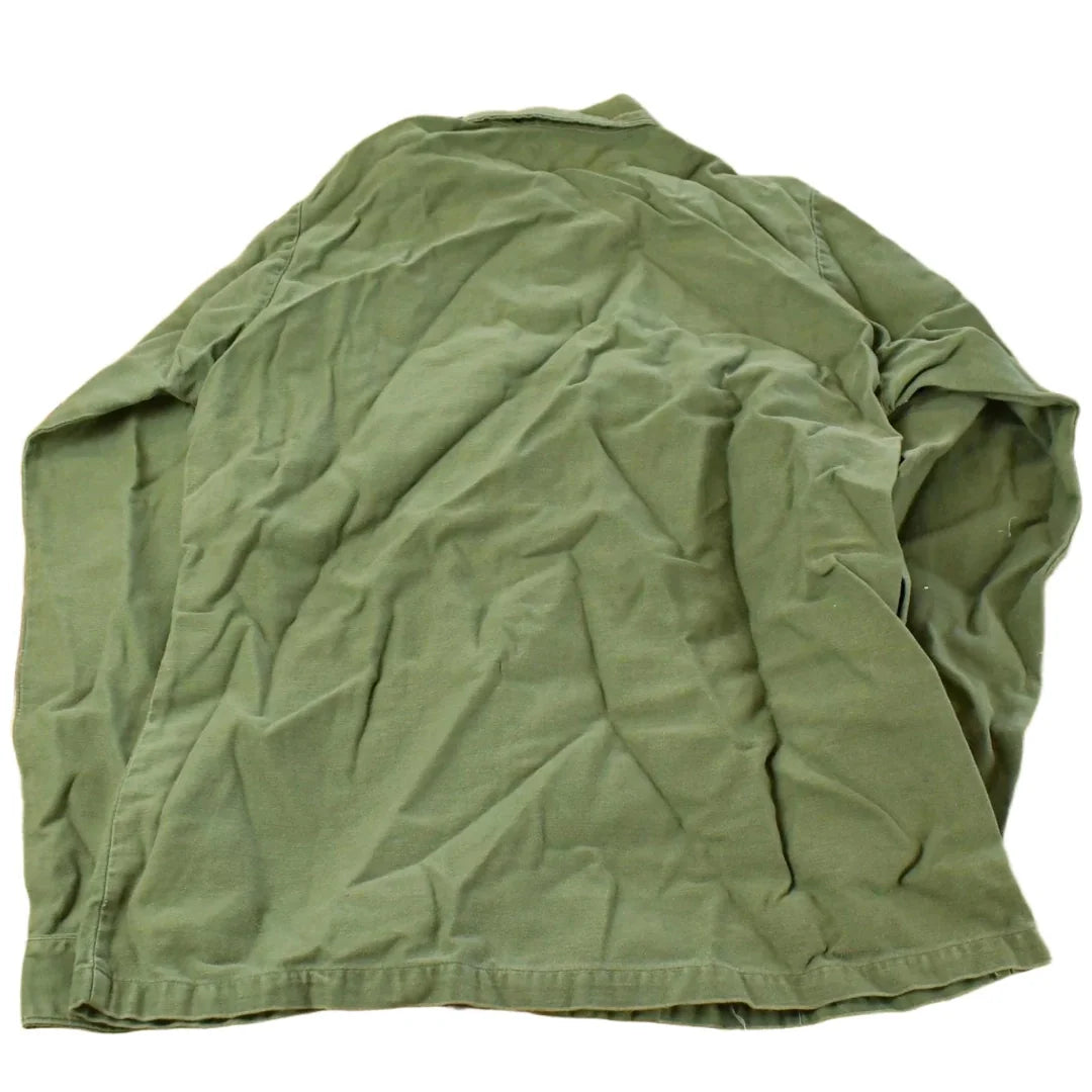 Vintage 1969 OG-107 Military Sateen Shirt Men's Medium from propervintagecanada
