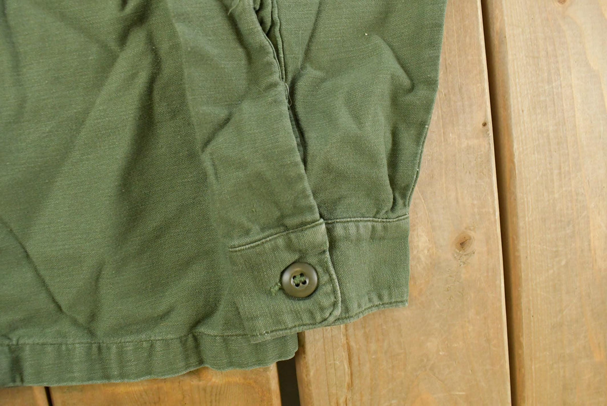 Vintage 1969 OG-107 Military Sateen Shirt Men's Medium from propervintagecanada