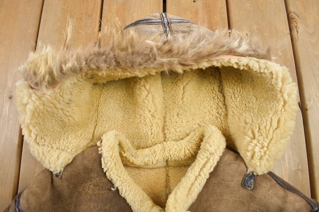 Vintage 1970 Avirex LTD Bomber Pilot Shearling Coat Men's Large from propervintagecanada