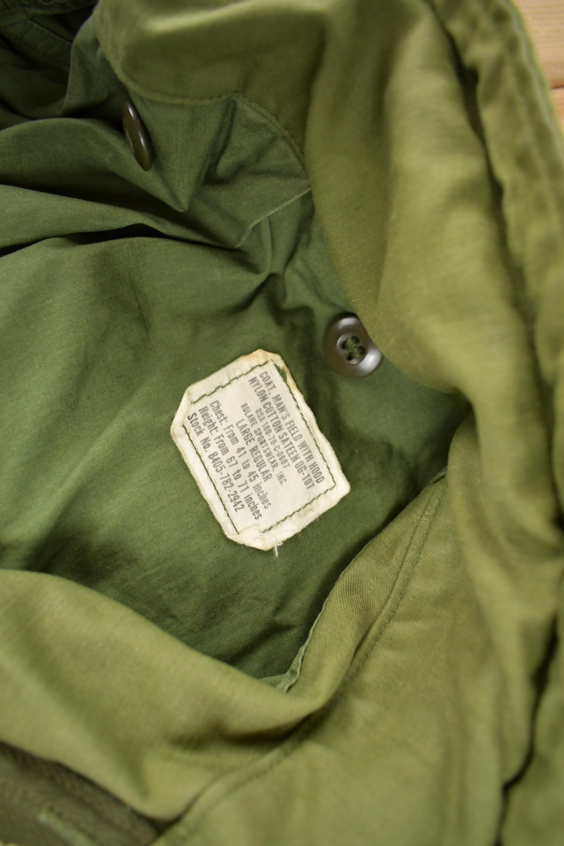 Vintage 1970 OG-107 Military Mans Field Coat With Hood from propervintagecanada