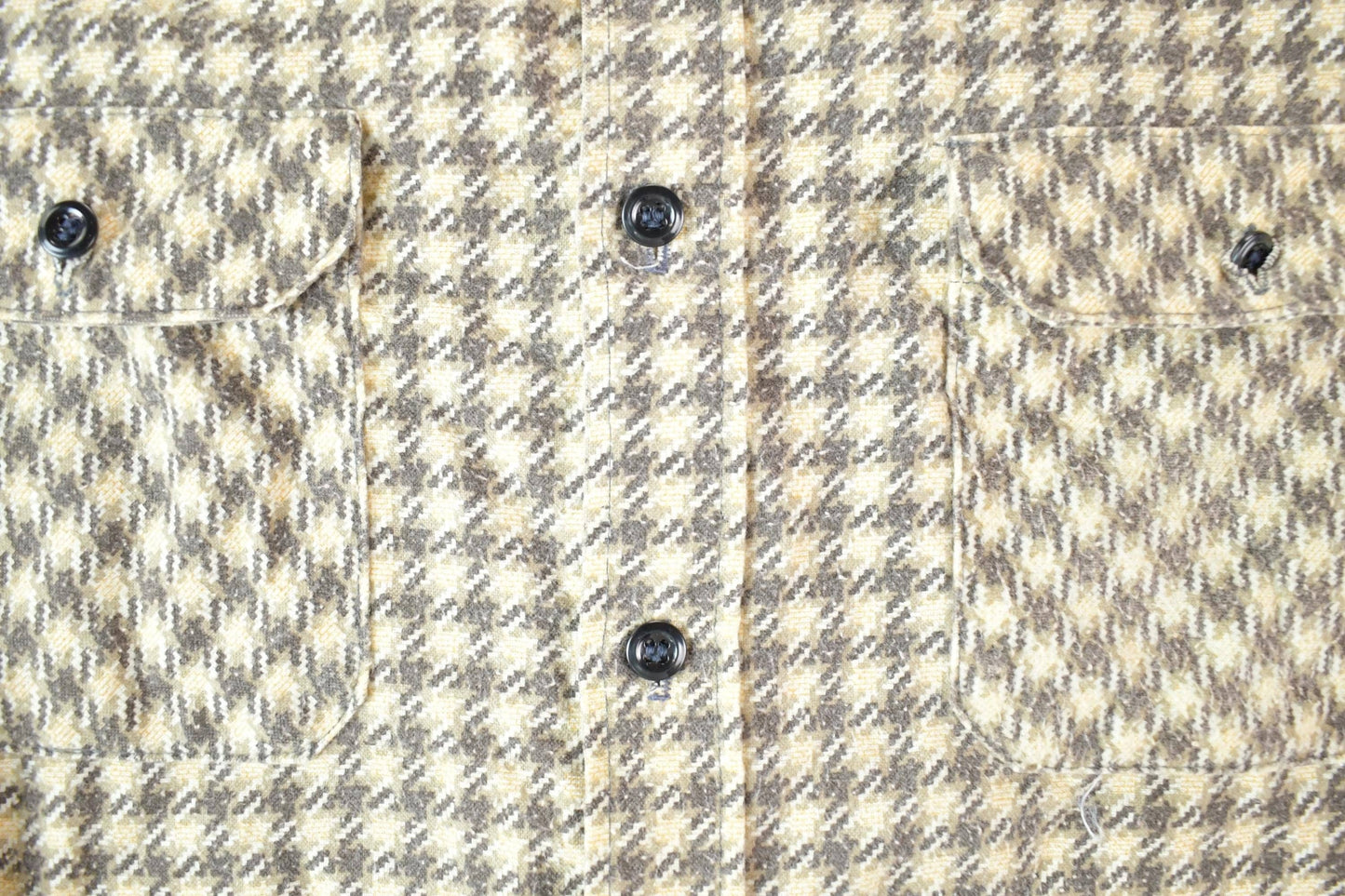 Vintage 1970's Western Style Button Up Rodeo Shirt Men's Large from propervintagecanada