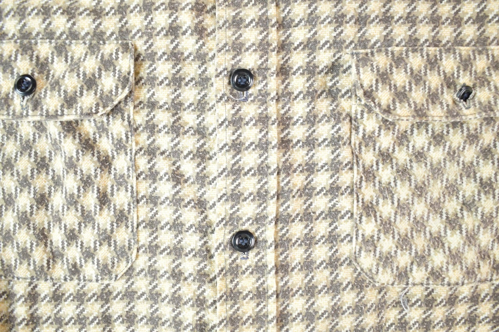 Vintage 1970's Western Style Button Up Rodeo Shirt Men's Large from propervintagecanada