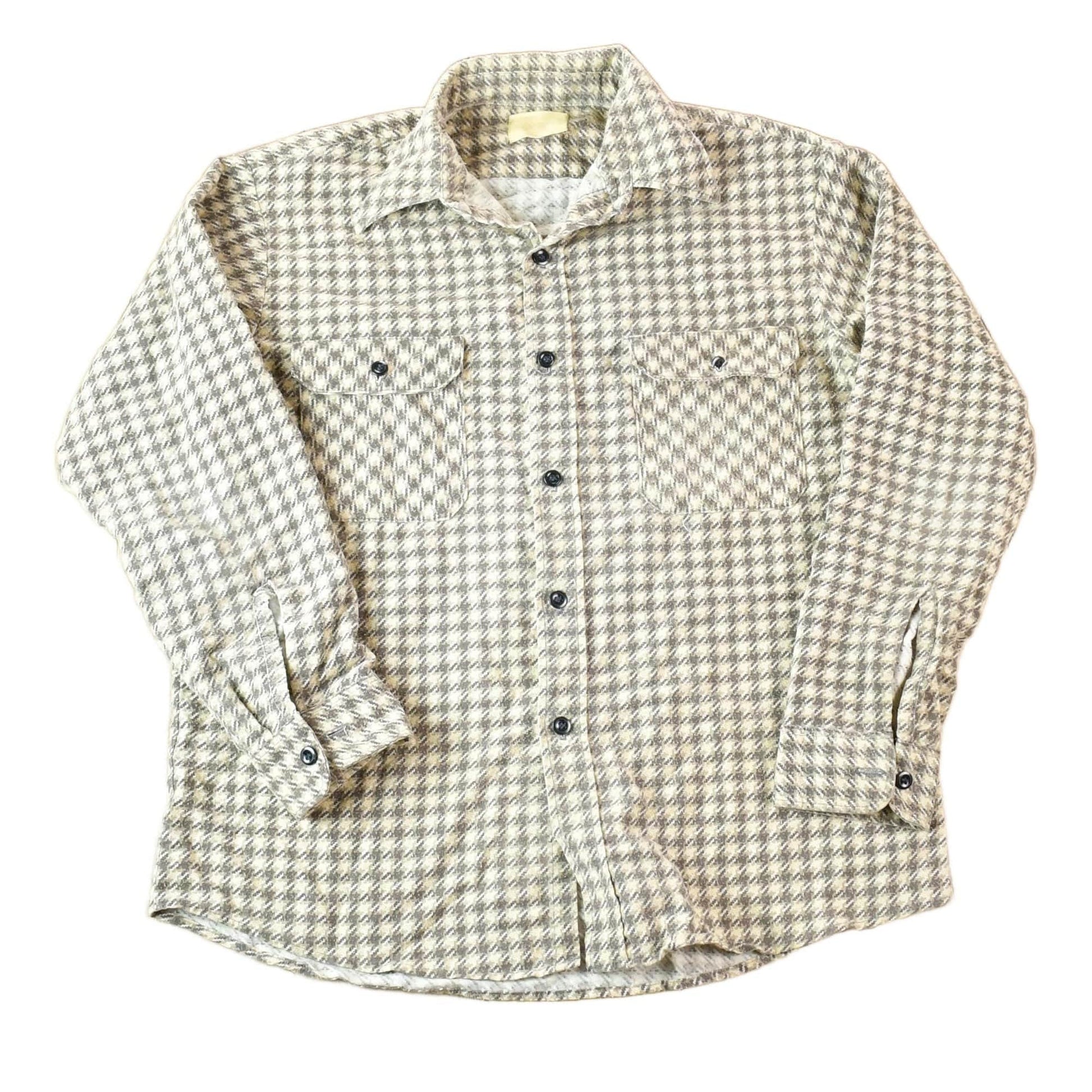 Vintage 1970's Western Style Button Up Rodeo Shirt Men's Large from propervintagecanada