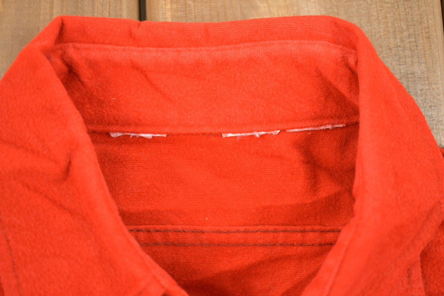 Vintage 1970s 100% Wool Shirt Men's Medium from propervintagecanada